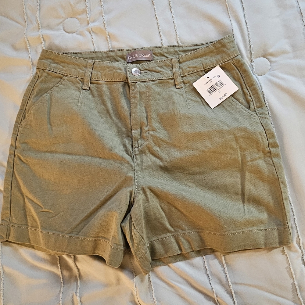 NWT - Falls Creek Olive Shorts size 12